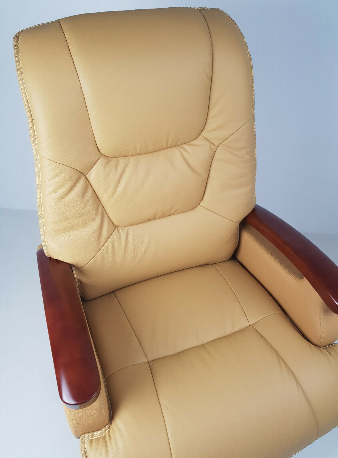 Luxury Beige Leather Executive Office Chair - A302